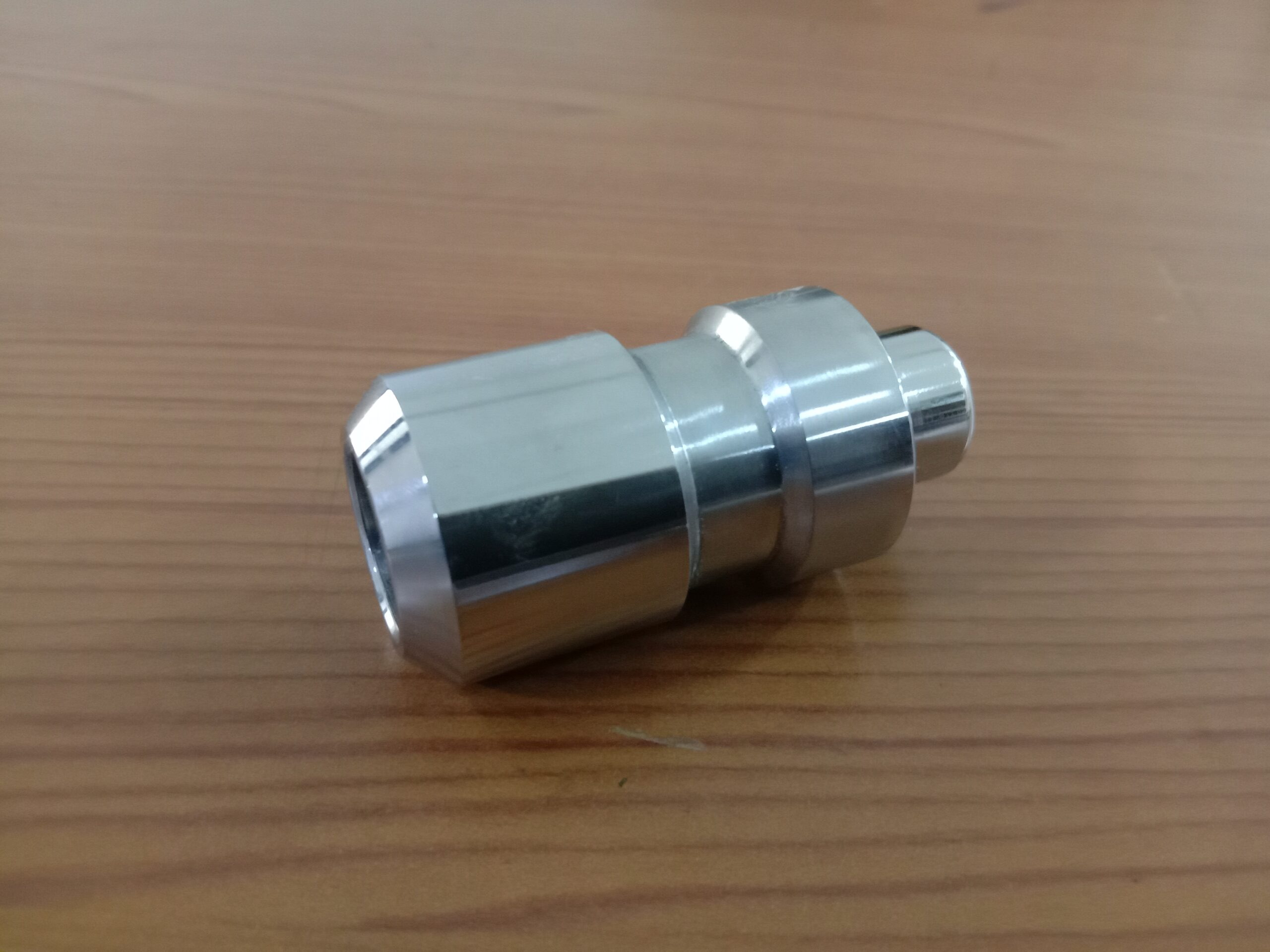 LONG CONNECTOR-SAE031