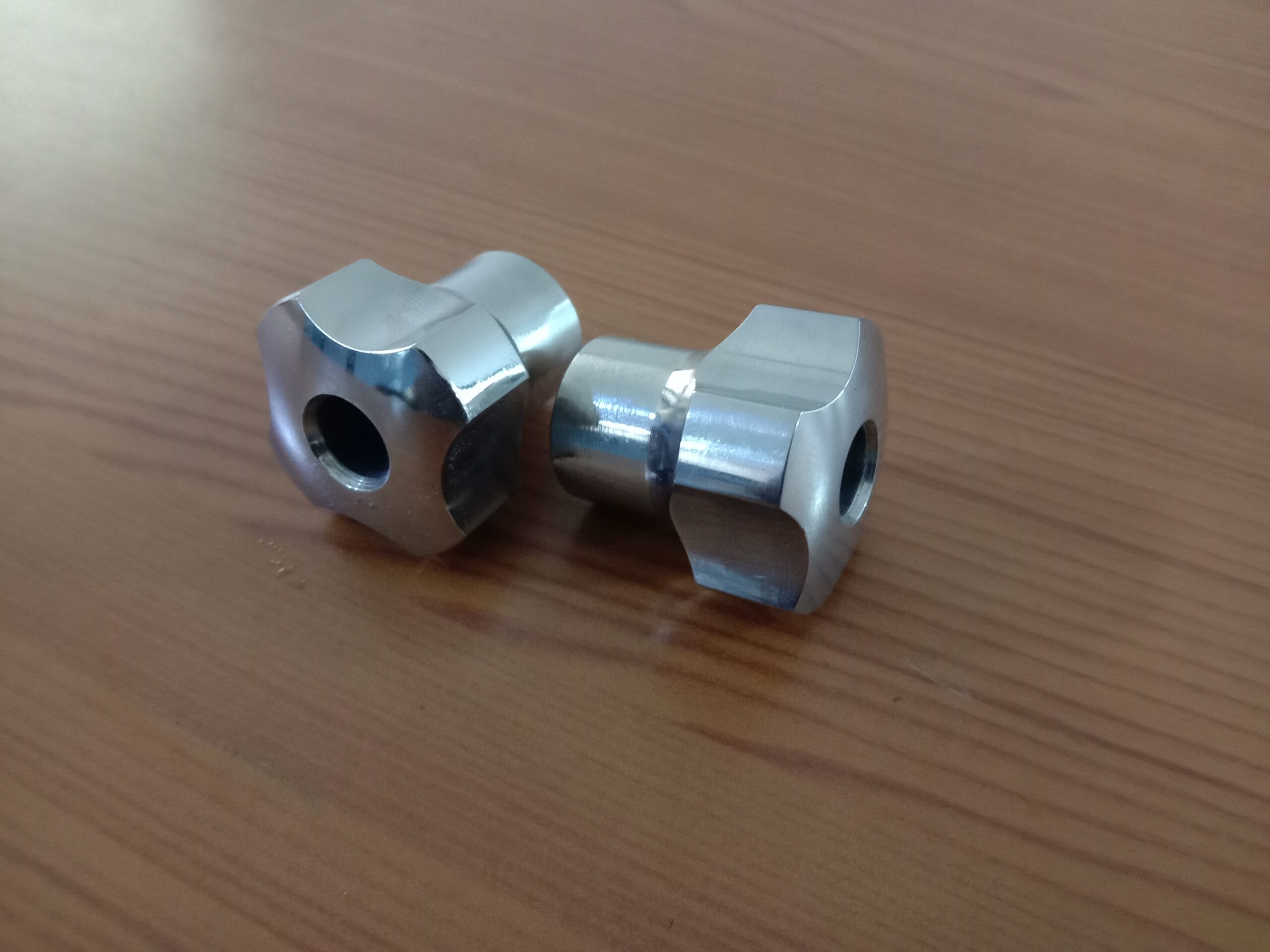 S.S.PUMP KNOB-SAE029