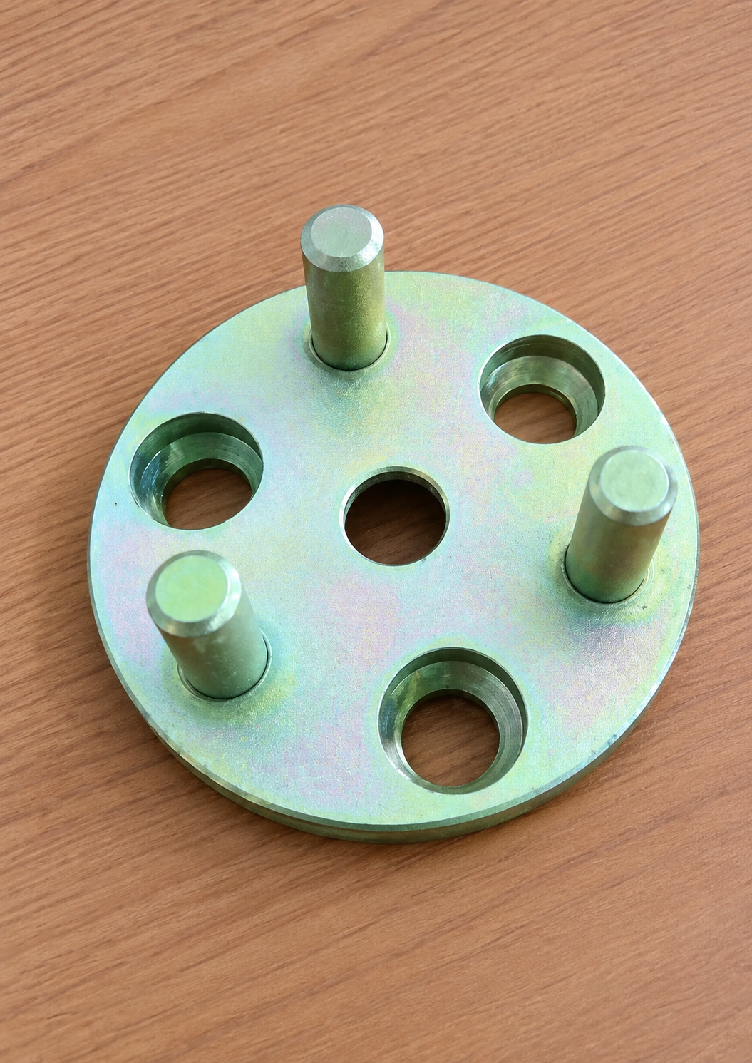 SPRING HOLDER FOR UNO-015